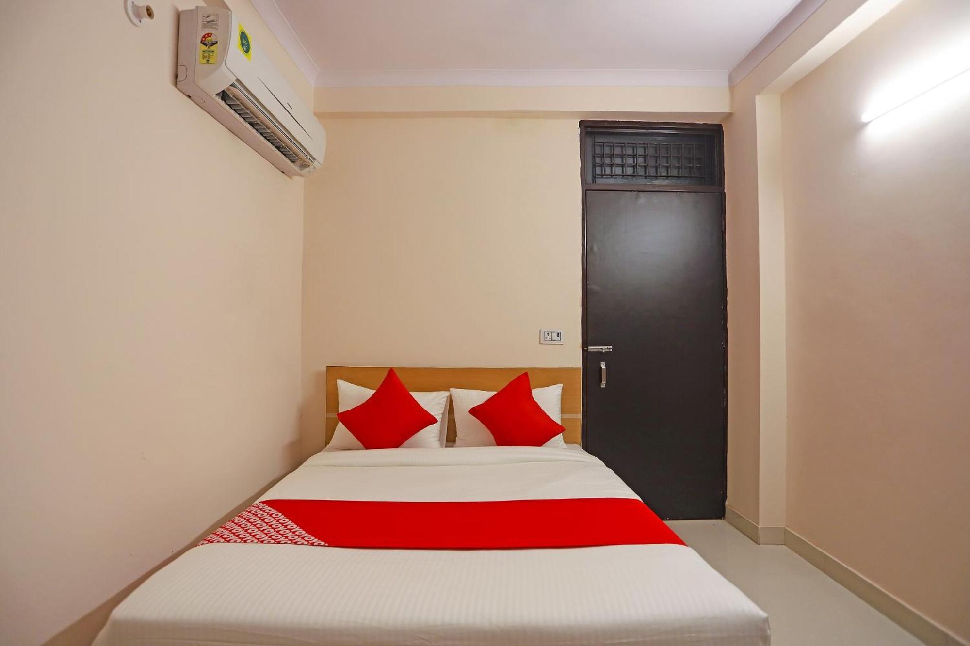 Hotel O Lal Residency Delhi  Exteriör bild